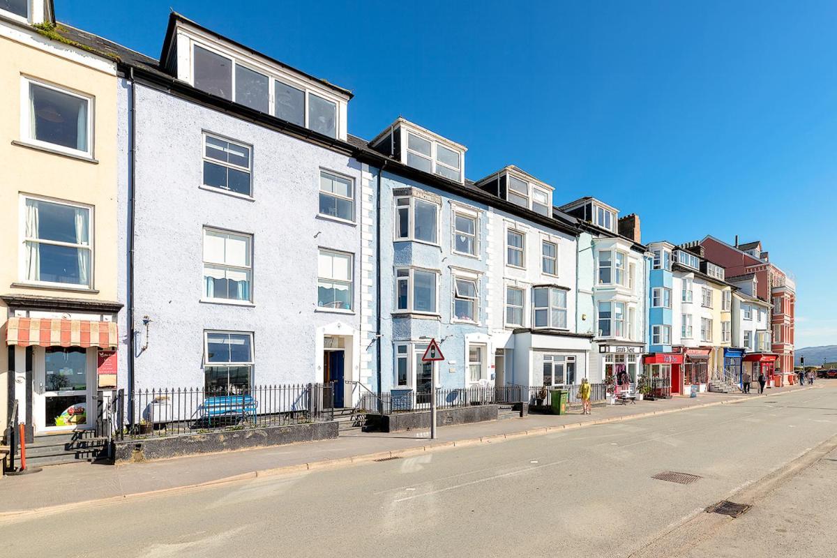 Aberdovey Sea View Apartment Aberdyfi Bagian luar foto