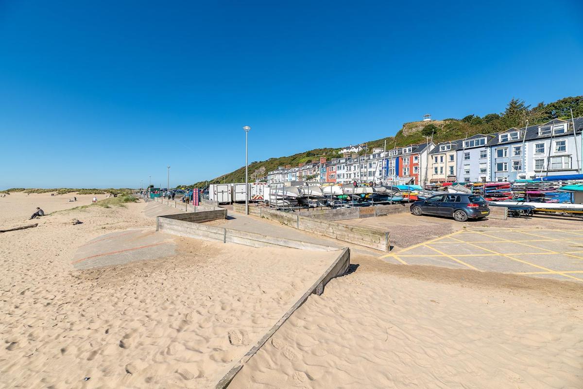 Aberdovey Sea View Apartment Aberdyfi Bagian luar foto