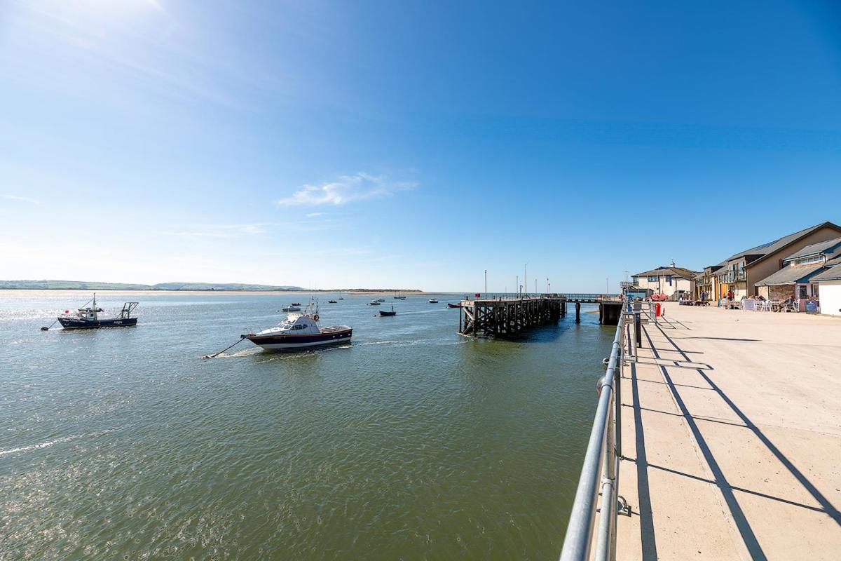 Aberdovey Sea View Apartment Aberdyfi Bagian luar foto