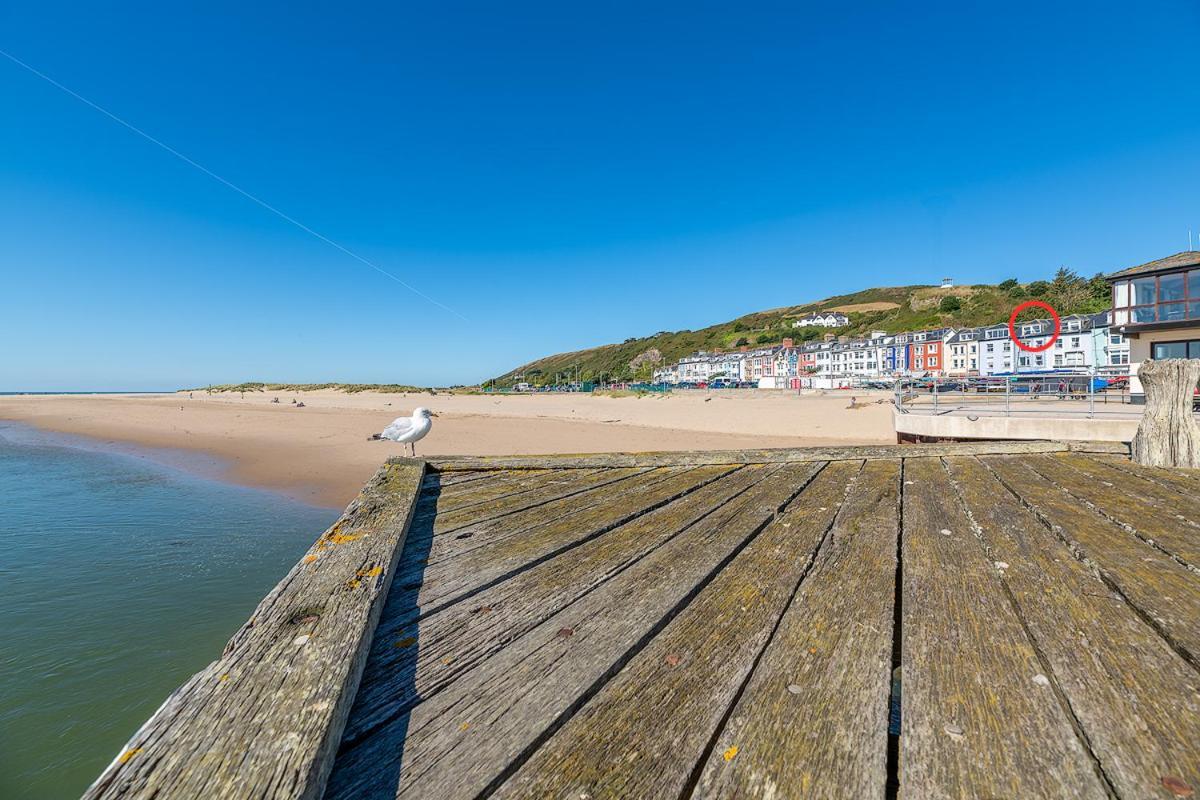 Aberdovey Sea View Apartment Aberdyfi Bagian luar foto